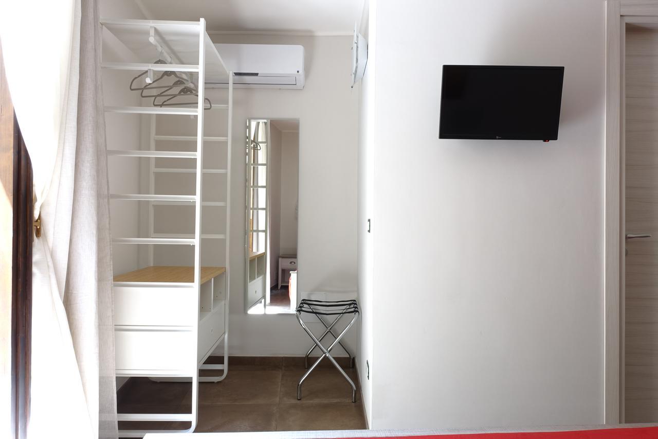 Bb Opera Dei Pupi Bed & Breakfast Syracuse ภายนอก รูปภาพ