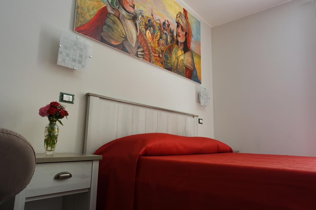 Bb Opera Dei Pupi Bed & Breakfast Syracuse ภายนอก รูปภาพ