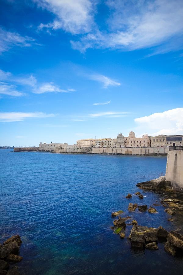 Bb Opera Dei Pupi Bed & Breakfast Syracuse ภายนอก รูปภาพ